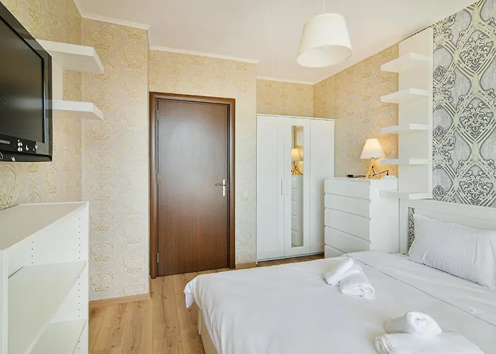 Viewpoint-2br Free Parking شقة *